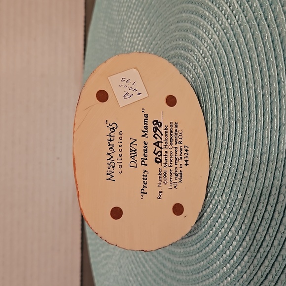 Miss Martha's Collection - Dawn "Pretty Please Mama" - Picture 6 of 8